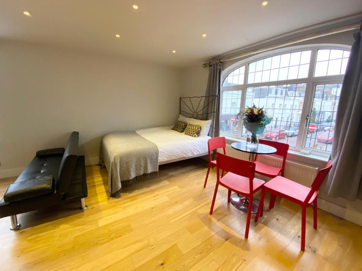 Stylish Maisonette And Studio In Victoria Лондон Экстерьер фото