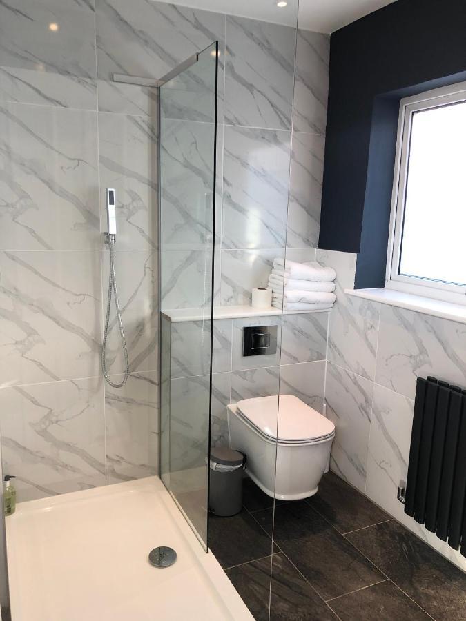 Stylish Maisonette And Studio In Victoria Лондон Экстерьер фото